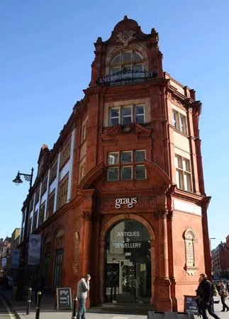 Grays Antique Market
