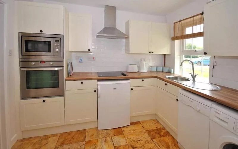 West Mount Cottage -  an annexe that sleeps 4 guests  in 2 bedrooms