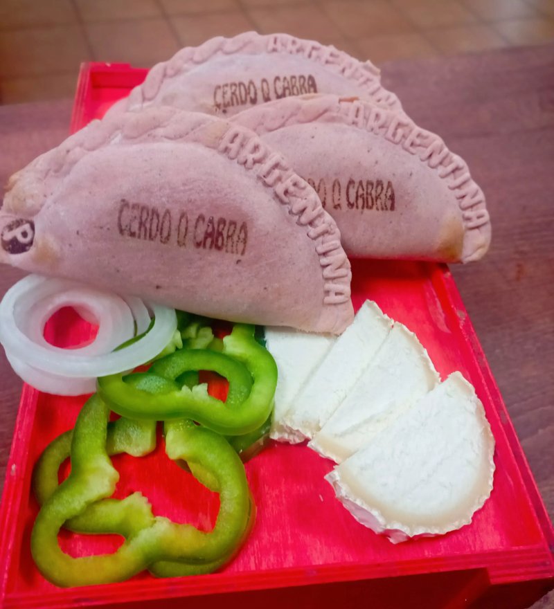 Las Tres Empanadas