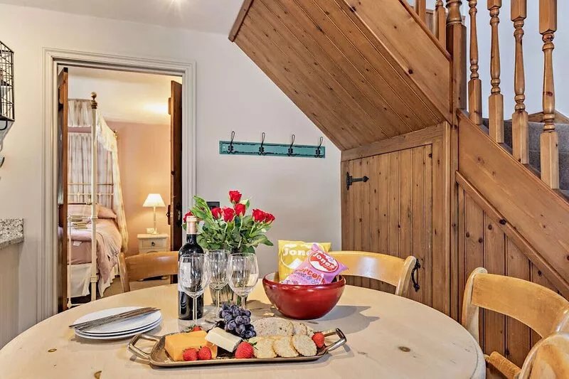 Stabal y Sarn - Two Bedroom House, Sleeps 5