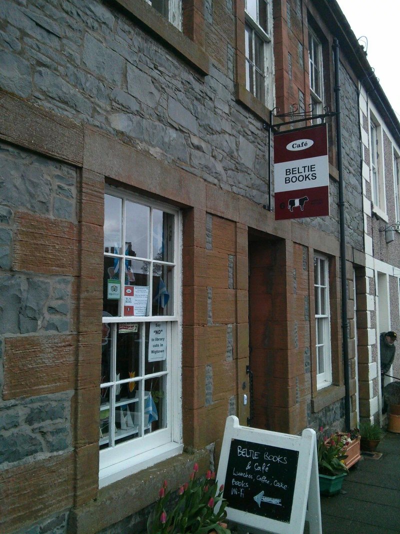 Beltie Books & Cafe