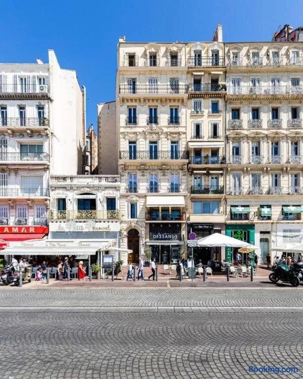 Au Coeur Du Vieux Port - Le Quai Bourgeois