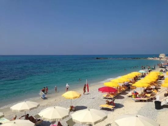 Acquamarina Beach