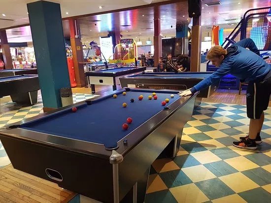 Airport Bowl Heathrow