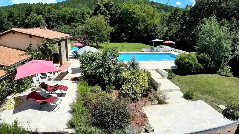 Villa Fauvel en Dordogne -Standing 10 people - private pool 6X12m
