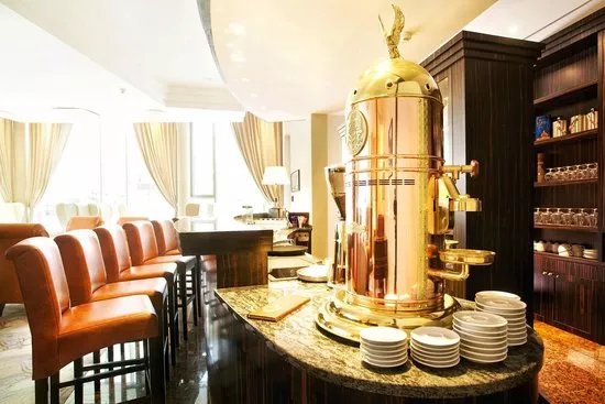 Cohiba Club Conti