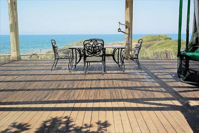 Beach front one beroom apartment