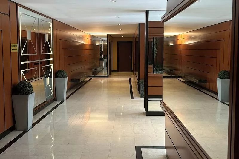 800 SqFt redone Apt Near The Seine, W/LIFT & W/terrace + A.C. up to EIFFEL