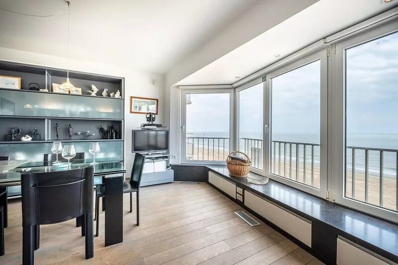 Las palmas 501 spacious apartment with sea views
