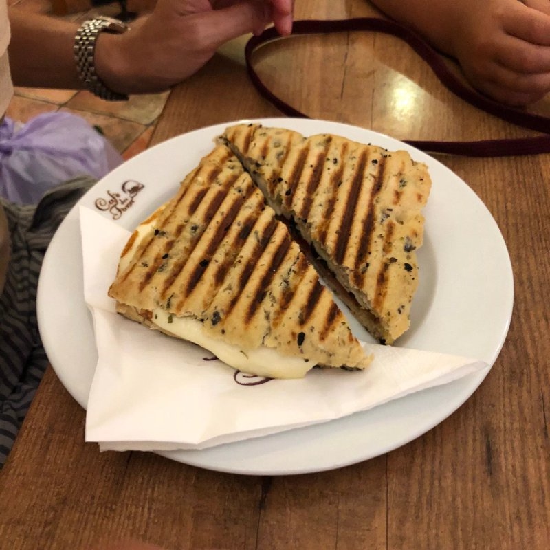 Cafe des Forn