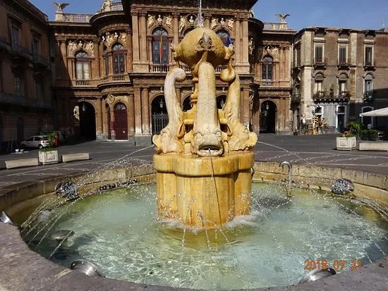 Fontana dei Delfini