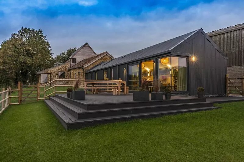 Hoods - A stylish former milking parlour with outstanding rural views of Dorset.