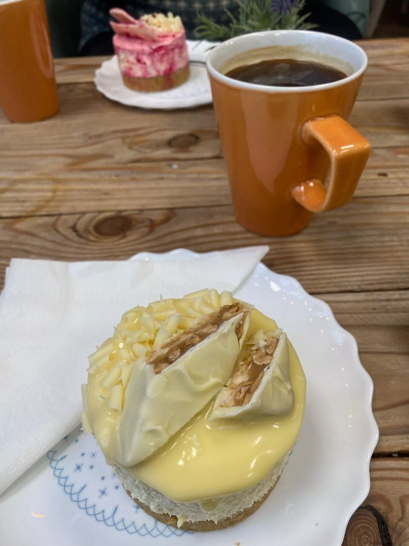 McMoo's Ice Cream Parlour and Cafe