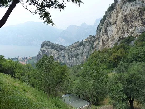 Holy Lucia's Road