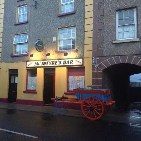 Mc Intyre's Bar
