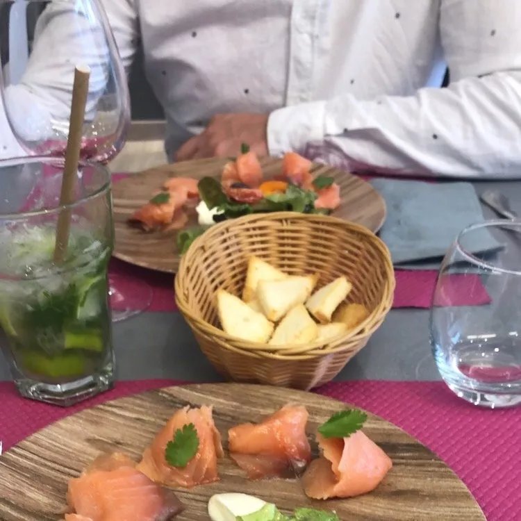 L'Authentic' Restaurant