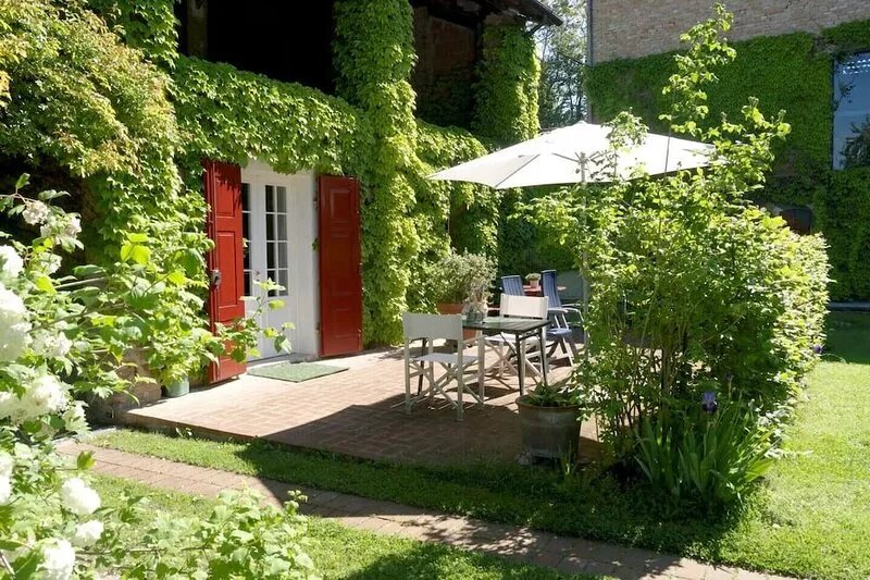 Country house between Parma and Reggio Emilia w/Wifi and swimming pool