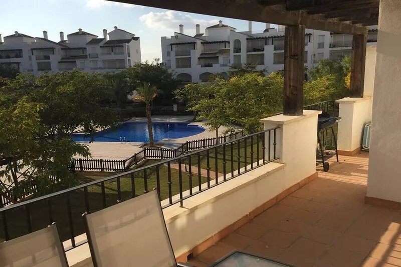 Freshly Decorated and Furnished, 2nd Floor South Facing 2 Bed Apt