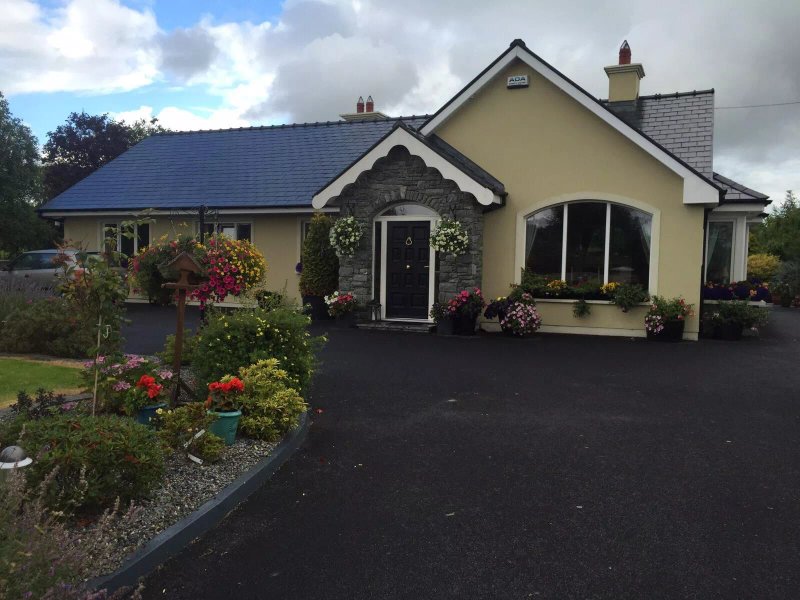 Glenbrook House