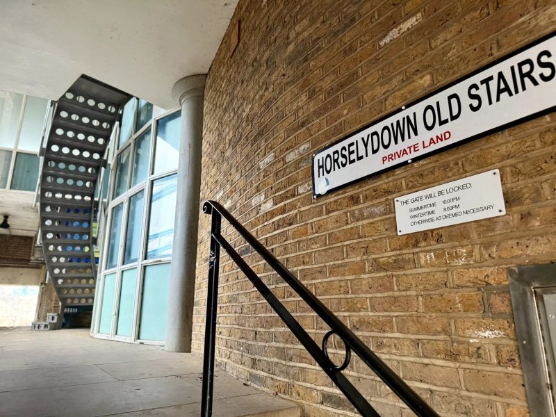 Horsleydown Steps