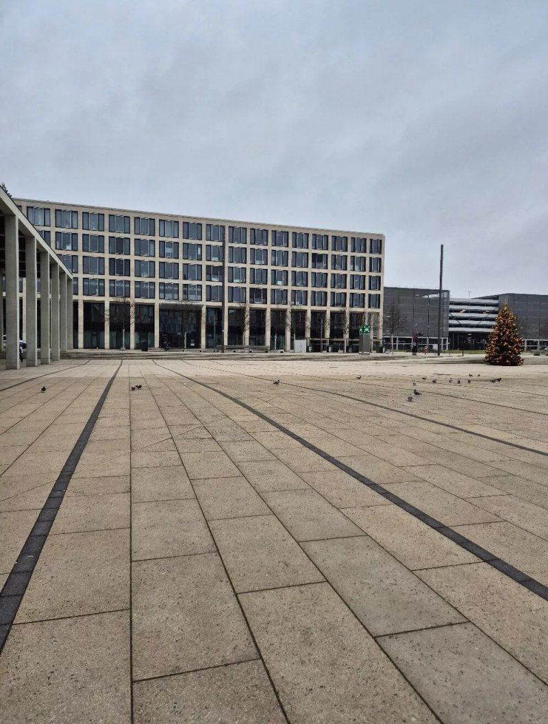 Willy Brandt Platz