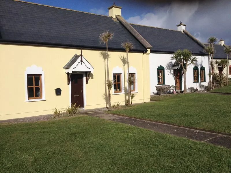 Kinsale  Coastal Cottage No 12