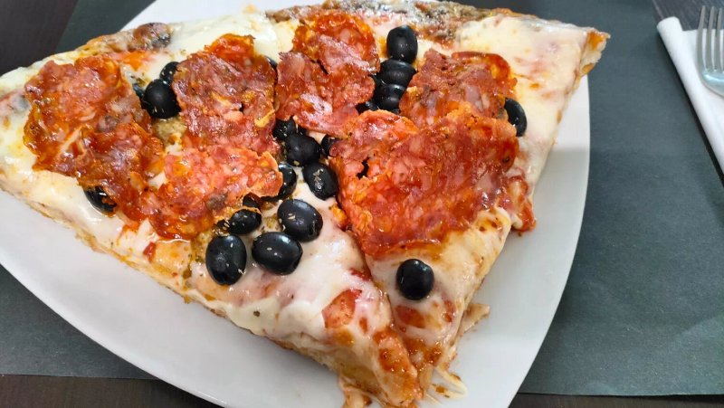 Pizza Al Trancio