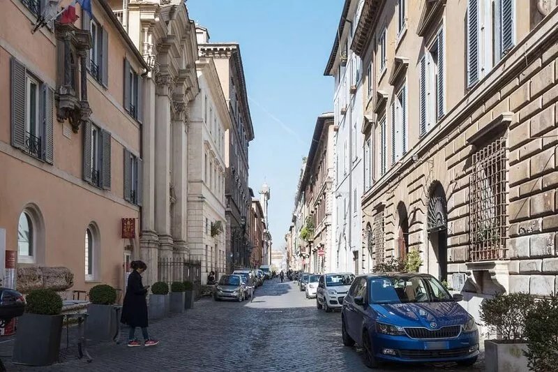 Three bedrooms in world-famous Via Giulia - Wifi, A/C, Washing machine