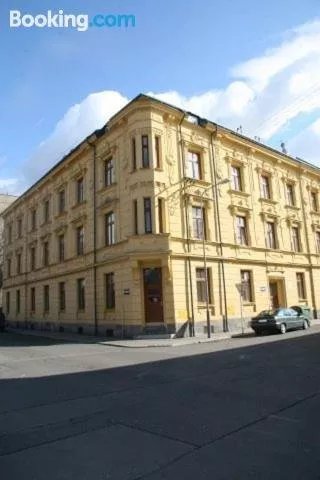 Ubytovna Nerudova 23