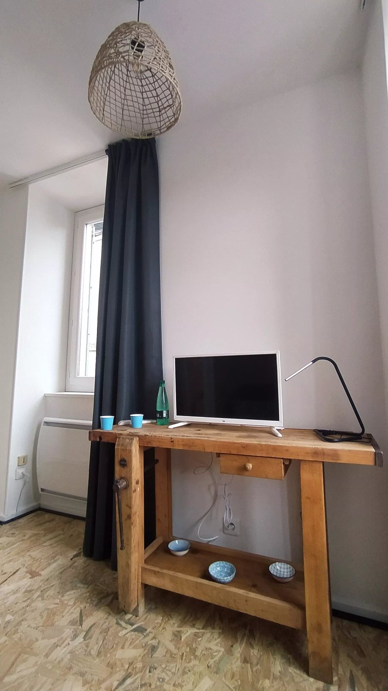 Le C de Privas 1 Chambre en Ville