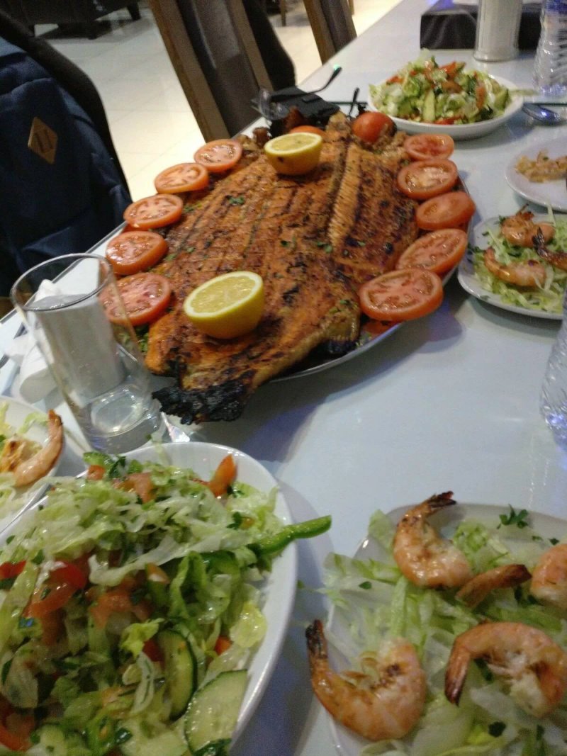 AlBanafsaj Restaurant and Cafe