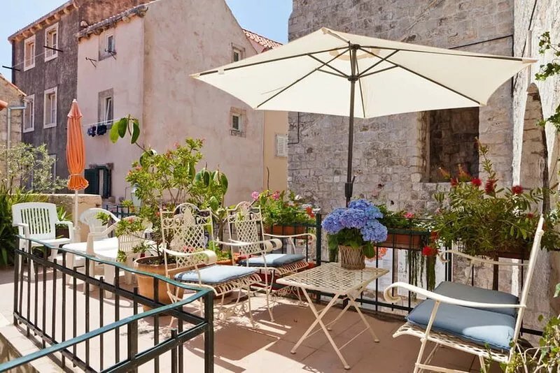 Luxury Apartment Arte in Old Town