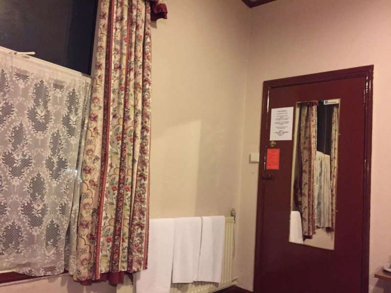 Elton Bank Hotel