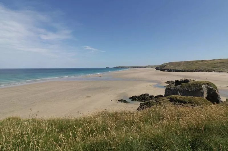 THE BEACH HALT, family friendly, with a garden in Perranporth
