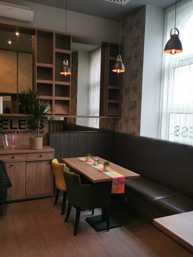 Timeless restaurant & coffee bar