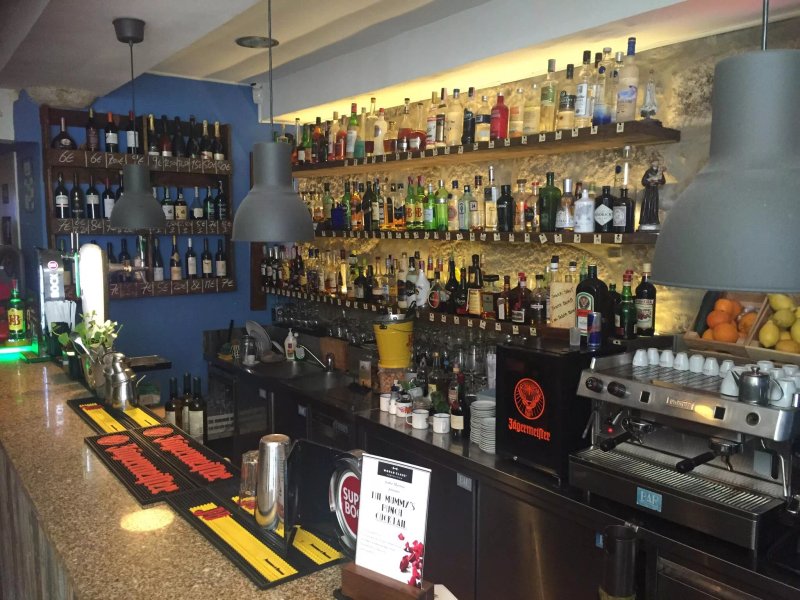 Bar Food Drinks Music Sports