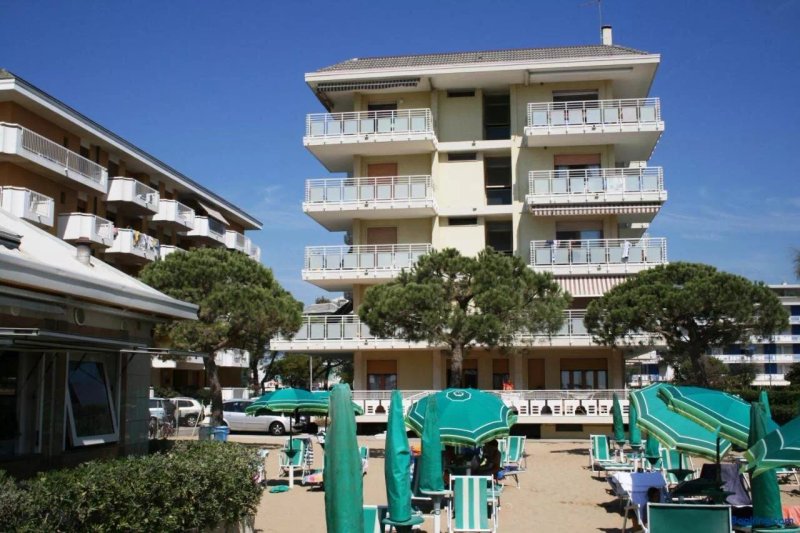 Diplomatic Apartment