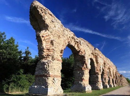 Aqueduc Romain