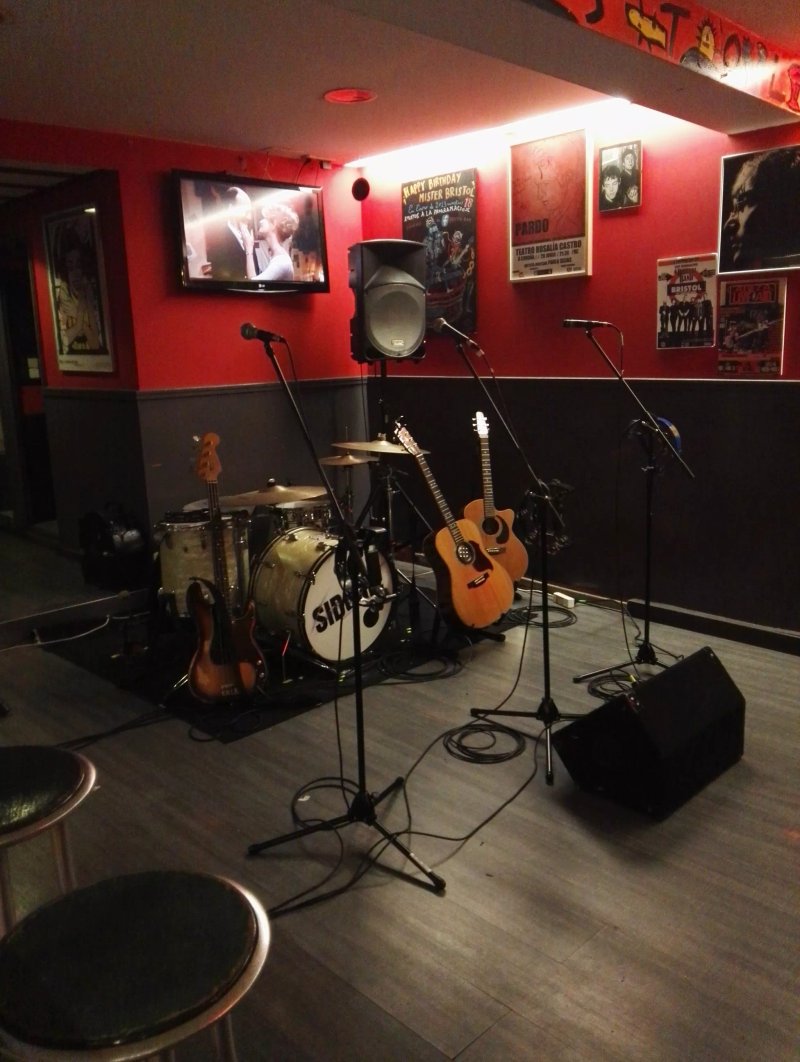Bristol Bar