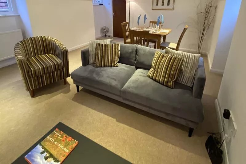 Renovated Apartment In Medieval Building in King's Lynn Centre.