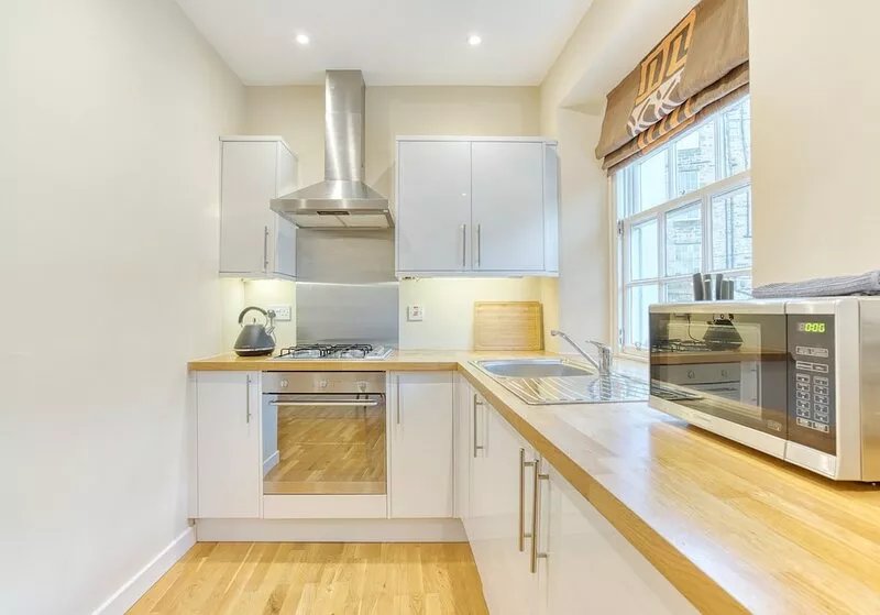 Beautiful two-bedroom mews house situated in a city centre location in the New