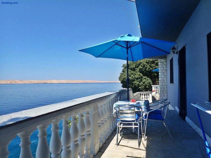 Apartments Liliy on the Sea