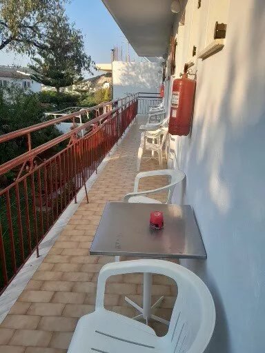 Alekos Apartments