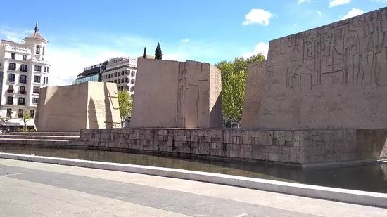 Monumento al Descubrimiento de America