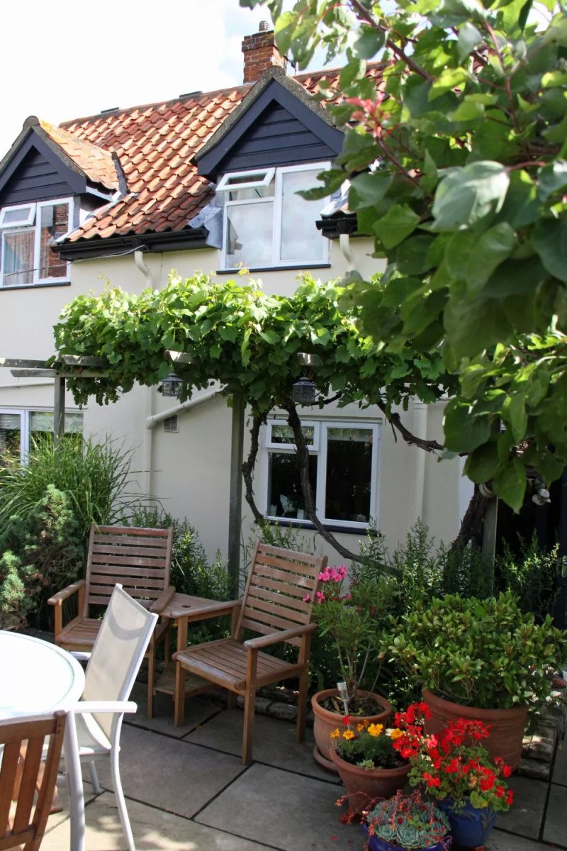 Rosehip Cottage