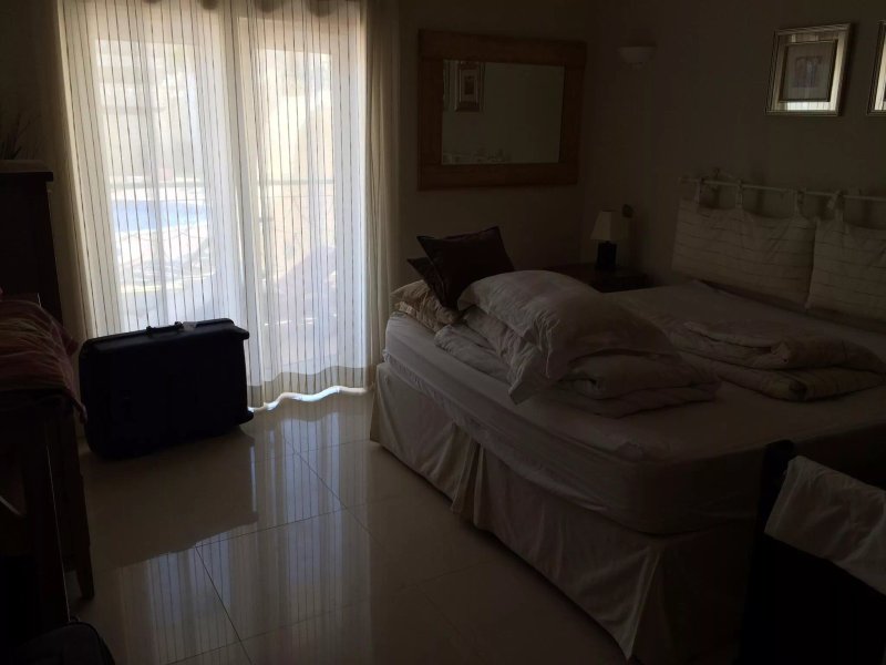 Azul Apartments