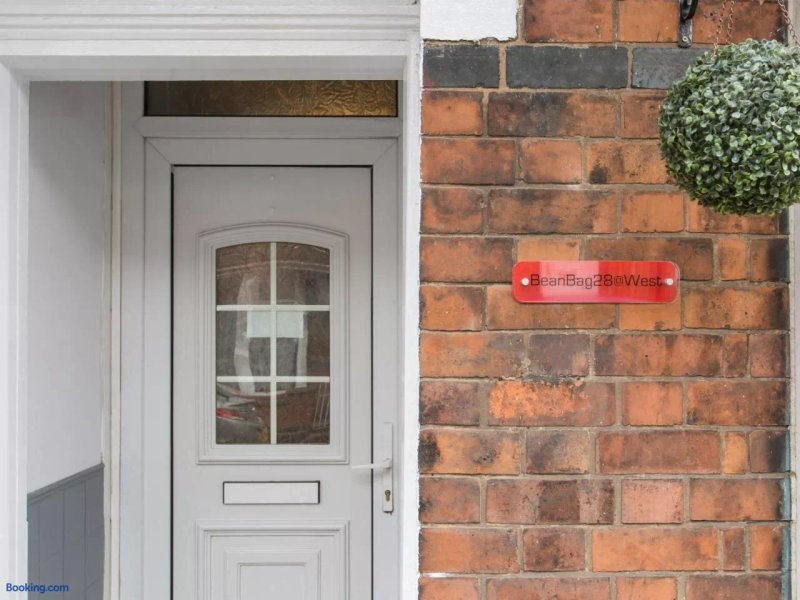 Town House @ West Avenue Crewe