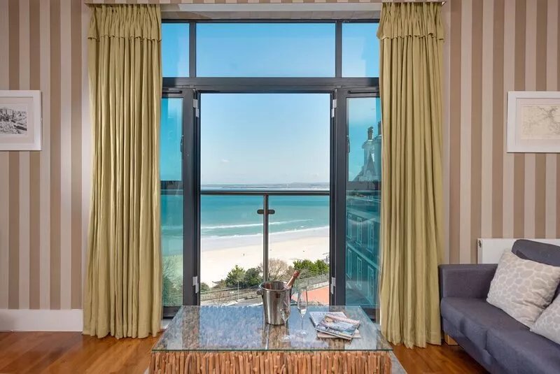 3 Porthminster Mews -  an apartment that sleeps 4 guests  in 2 bedrooms