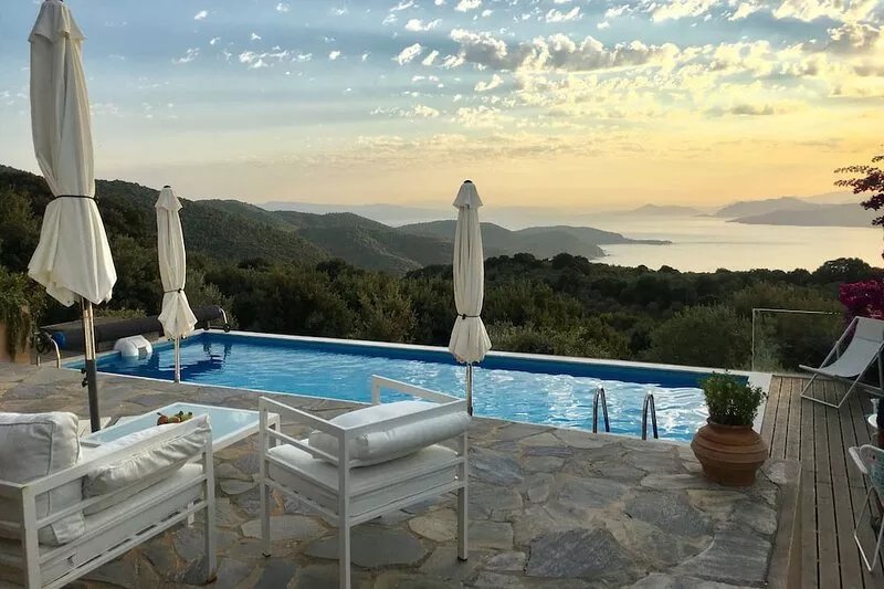 2 villas together for an exceptional view with private pool