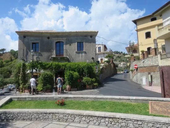 Bar Vitelli